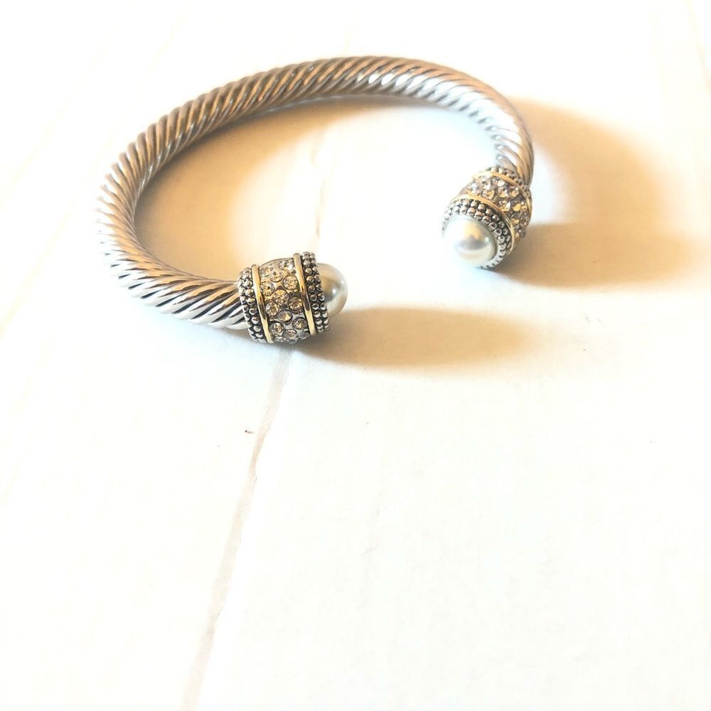 Cable Cuff Bracelet - Pearl